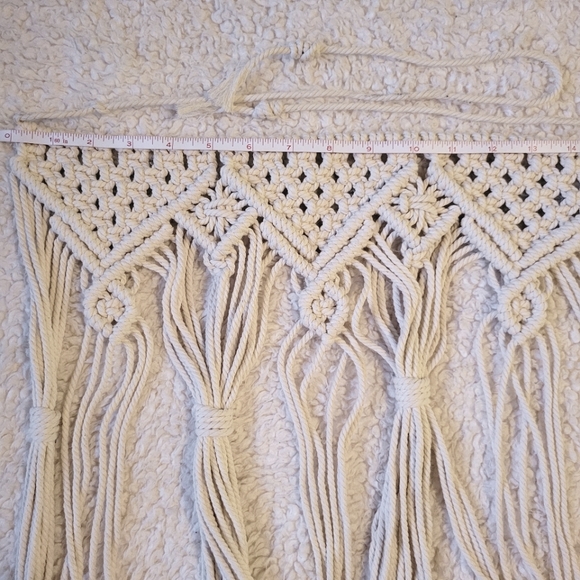 Macrame white hanging wall decor tassels hand-made cotton rope tapestry - Picture 3 of 6